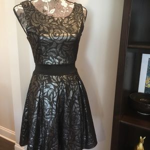 Yellow Star “Shine of the Times” rose print dress